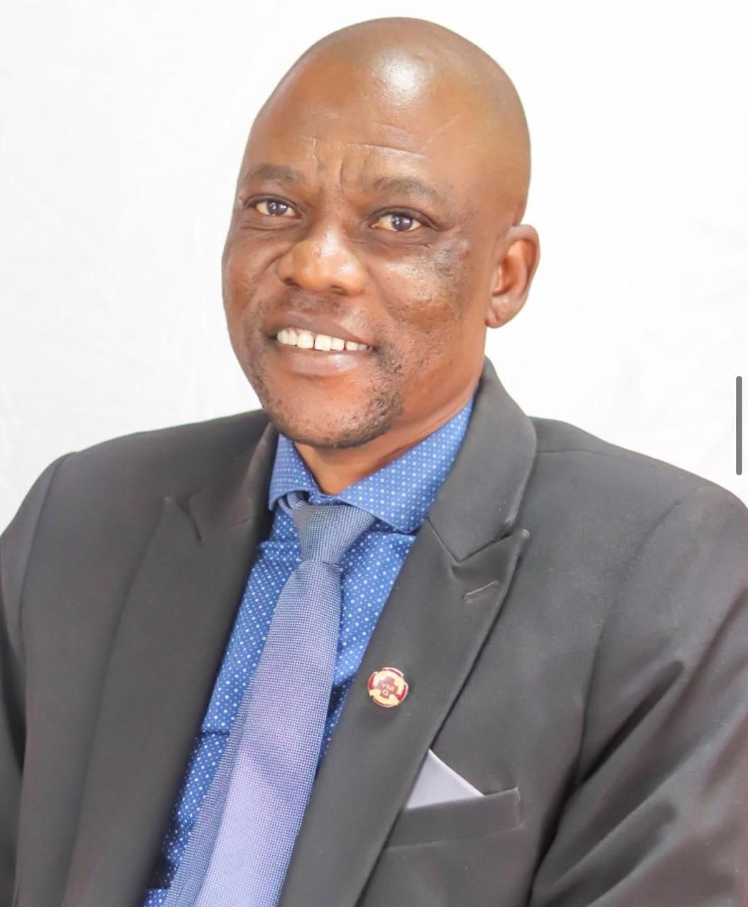 Cllr GODFREY NHLAPO ( MAYOR)